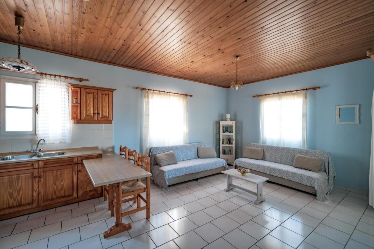 Philyra hotel Agia Pelagia  Ngoại thất bức ảnh