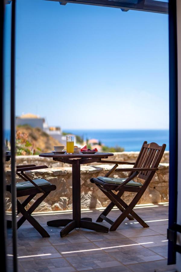 Philyra hotel Agia Pelagia  Ngoại thất bức ảnh